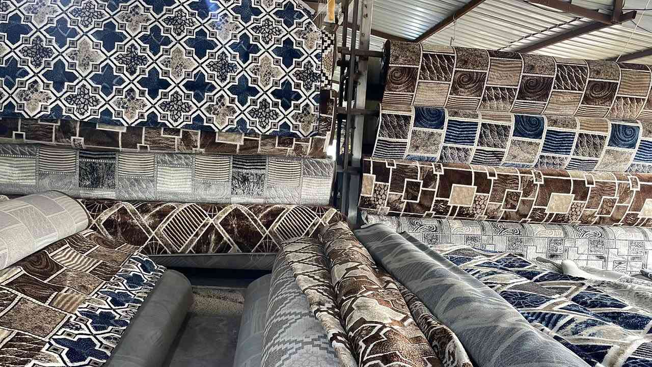 مجمع المجيد للمفروشات سوق جدعه الشارع العام تنزيلات قبل العيد ***********
