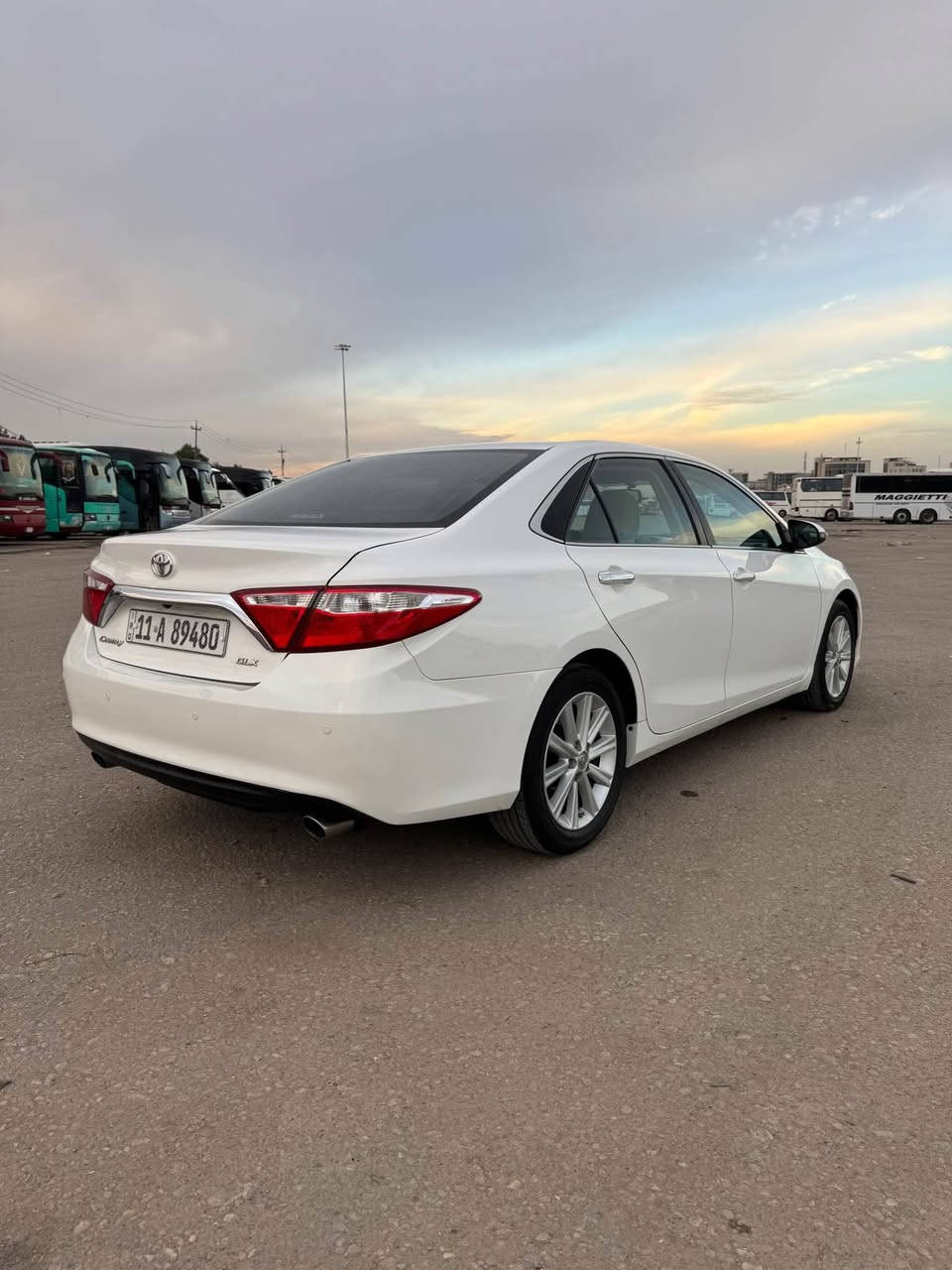 وينهم جماعت المقدس والجديد 
كامري ٢٠١٦ خليجيه كفاله عامه من صبغ 
رقم بغداد مشروع وطني دولي باسمي 
سياره جديده حيل وفول مواصفات مناقصه برغي 
سعره ١٩٥ وبيه مجال مكاني كربلاء 
*********** كربلاء, العراق
