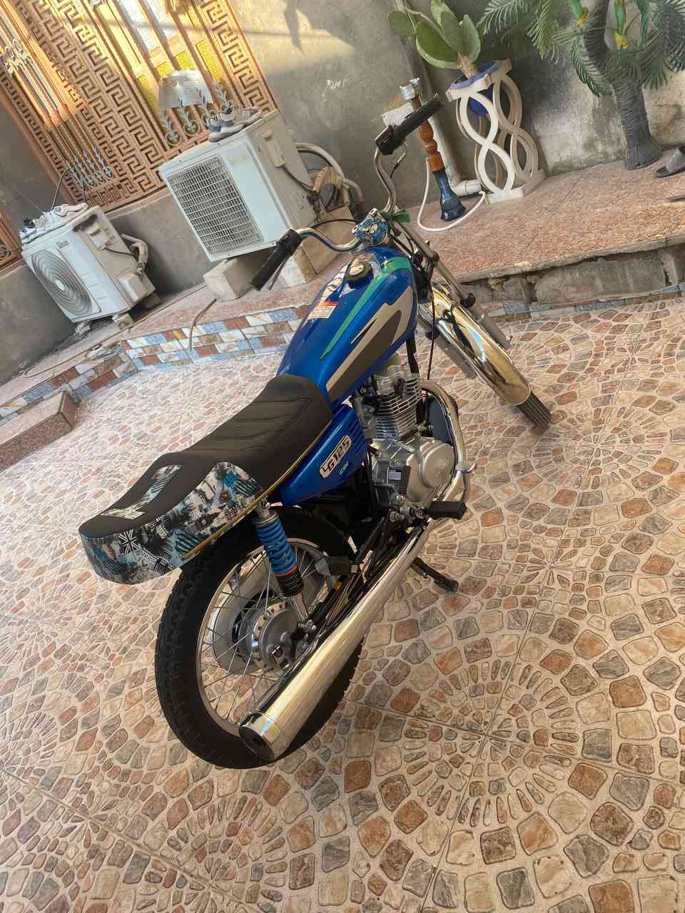 السلام عليكم دراجه نامه مديل2020دراجه ستوني بعمره برغي ما مفتوح بيها دراجه تجي بعينك شوف بيها شي خويه عوف دراجه وروح وخادمك حبيبي دراجه نضيفه وحلوه بعد تجي وبعينك شوف تخبل  رايدها مليون 750قفل  مكاني بصره كرمه علي رقمي***********
