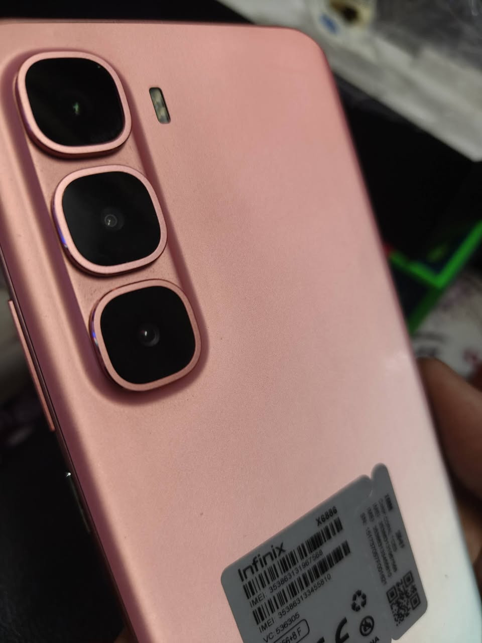 انفنكس هوت 60 برو بلس
للبيع 
استعمال سبوع اخو الجديد 
200 وبي مجال 
مكاني بغداد الزعفرانيه ماعندي توصيل
***********
