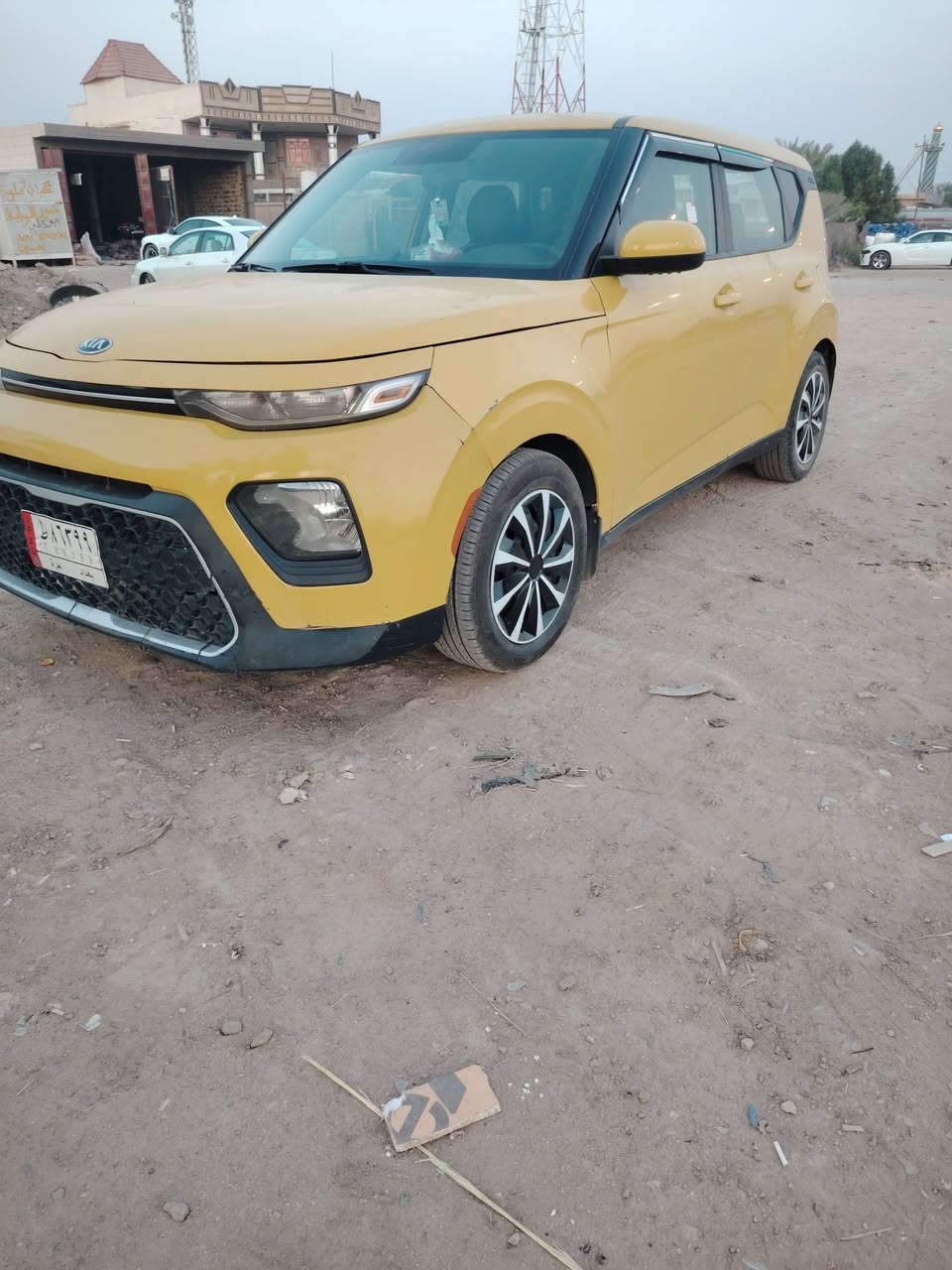 السلام عليكم 
كيا صول 20
وارد امريكي بيها 4 قطع 
ماعندي سونار
سياره نضيفه تبريد ثلج
رقم بابل مداور ثاني يوم
السعر 105 وبيها مجال  بسيط
***********
