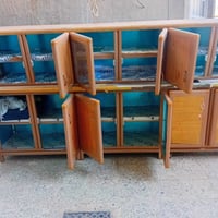 كاونتر للبيع كاونتر وملحق نظيف السعر ٢٢٥ وبي مجال التواصل على هذا الرق...