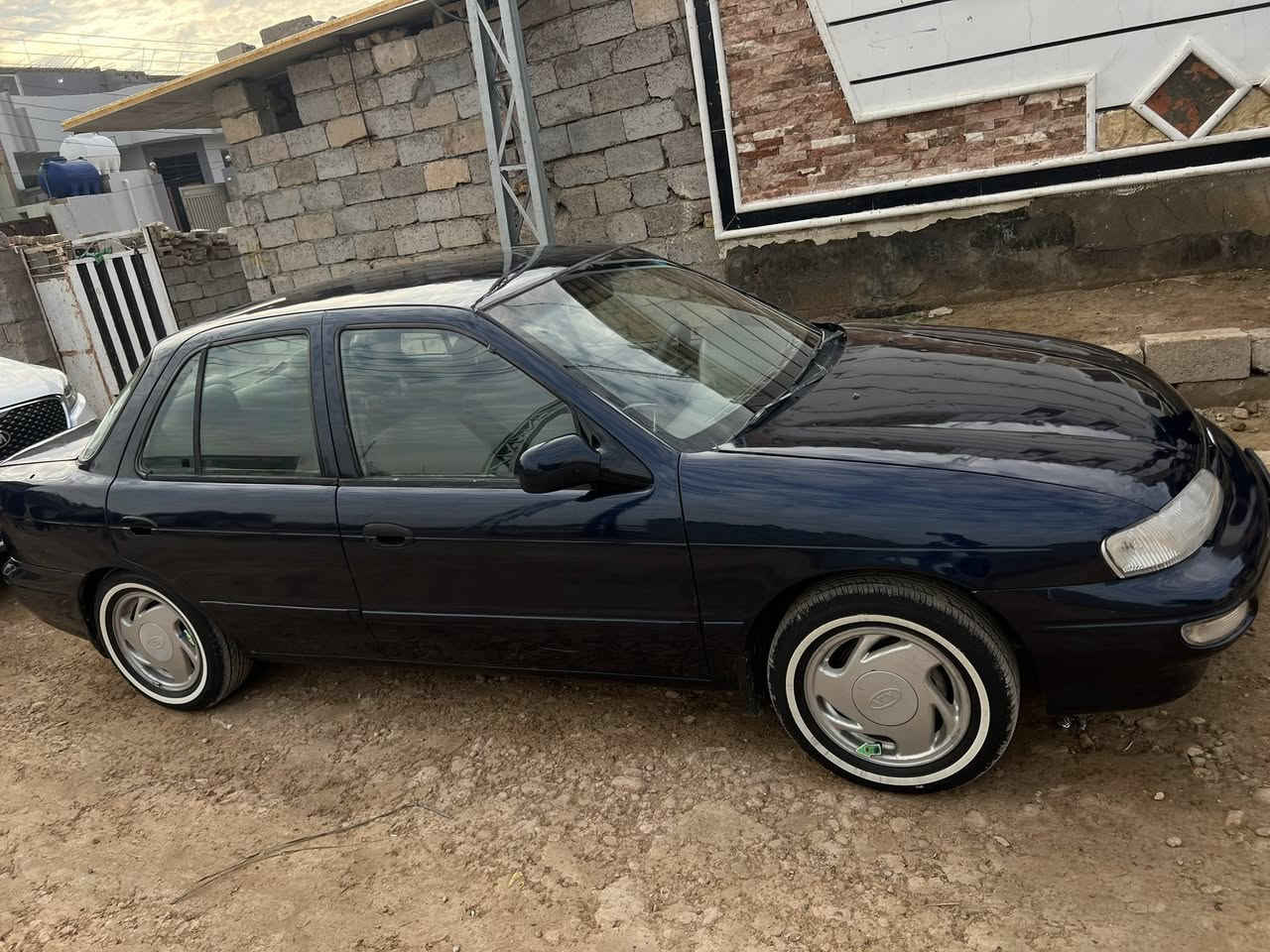 سلام عليكم
كيا سيفيا للبيع موديل 94 شكل 95

سياره مصبوغه عام بدون ضربه 

دوشمه جديده جلد 

تخم تاير جديد 

حداديه +كرهبائيات كلهة شغاله 

سياره جاهزة من كل نواحي بدون اي نقص 

محرك مسكر كير عادي كير خير من الله 

(ملاحضه سياره بيه خشونه بل محرك )

سياره رقم ديالى جديد نكليزي 

سياره بسمي شرط تحويل سنويه مصفره سنويه ال 27 

(سعر سياره قفل قفل بدون معامله 30 ورقه ما متواجد عل خاص فقط تصال)

رقمي (***********)
