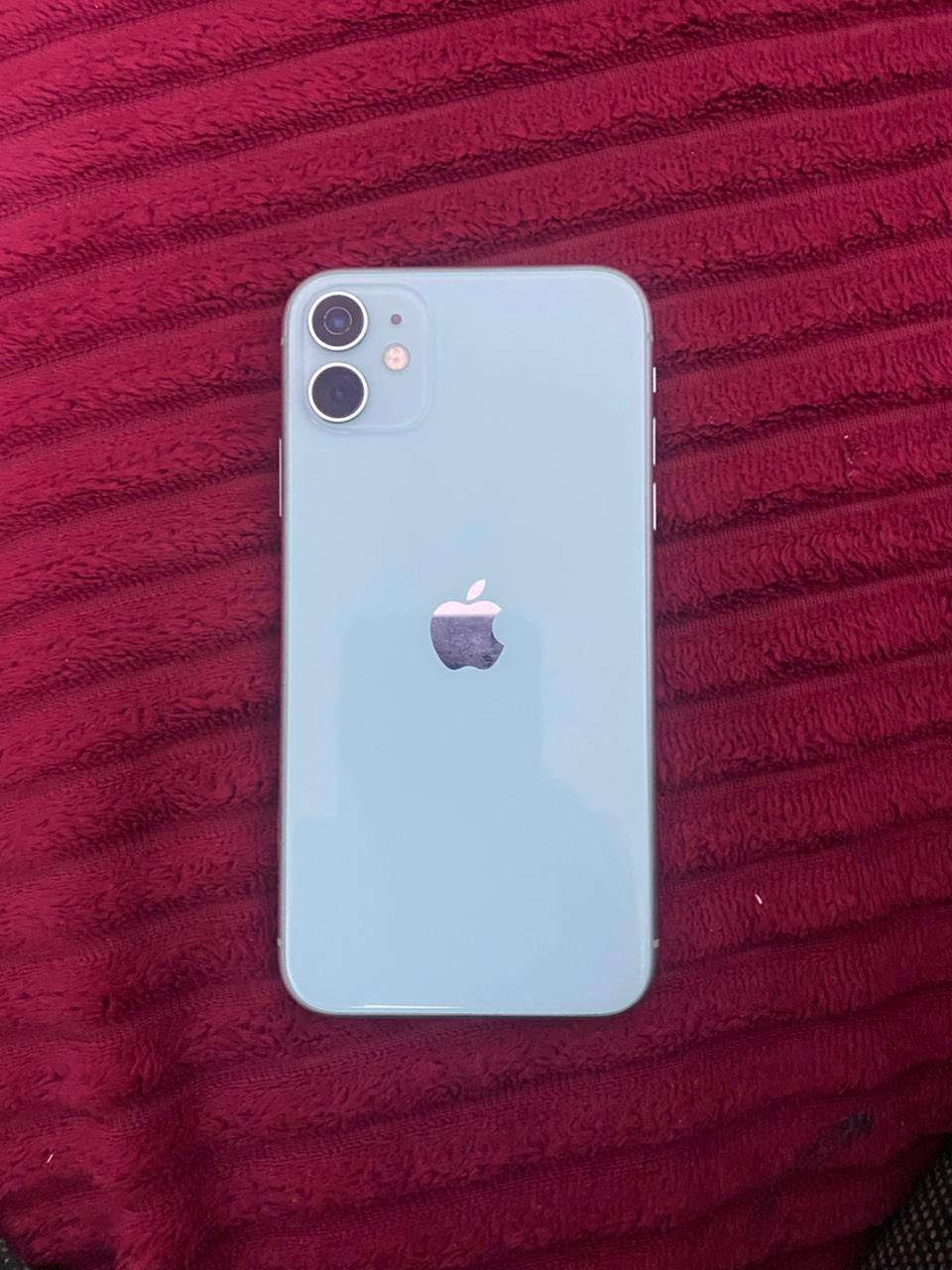 السلام عليكم ايفون11 عادي للبيع
ذاكره128 بطاريه85 مبايل ممفتوح ولا داخل صيانه 
شاشته مفطره يلمس طبيعي مبايل كلشي ممبدل بي مكفول 
السعر 150 وبي مجال 
مكاني حفريه 
للاتصال ***********
