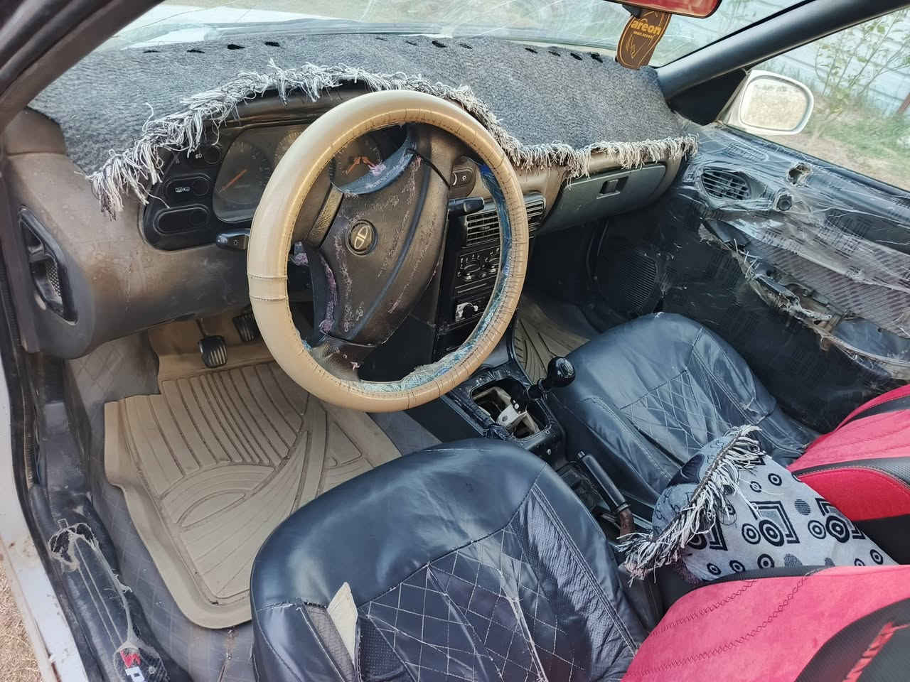 البيع او مراوس يرهم فرق سيارة جاهزه كير محرك صدر تخم تاير كهربائيات تراي تبريد عنوان الرمادي سعر ٢٤ تواصل ***********
