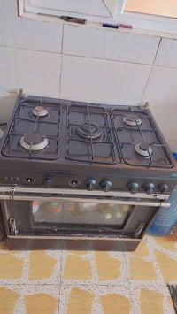 طباخ • شغال • للبيع