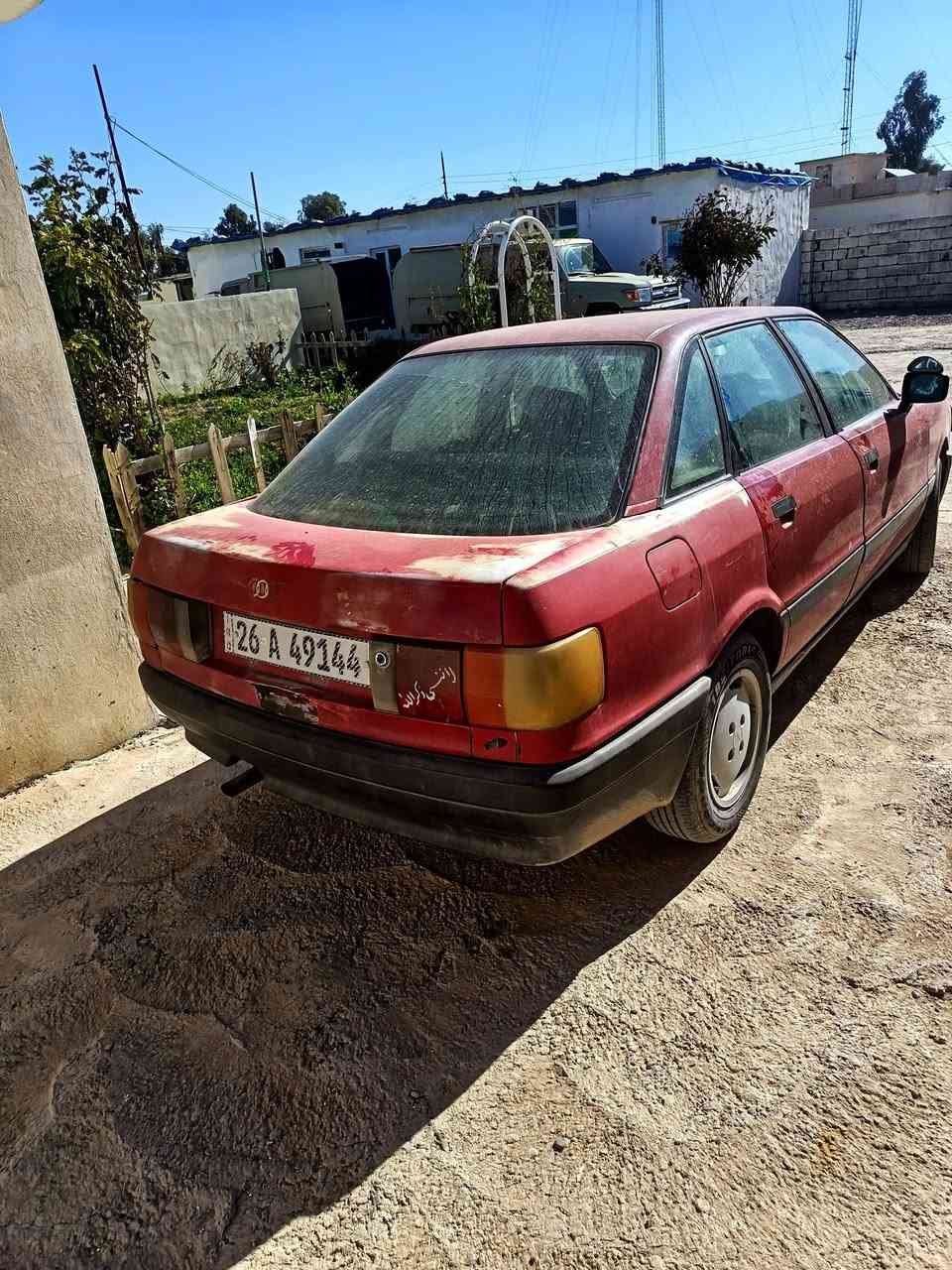 سياره أودي موديل ٨٩ رقم صلاح الدين صاحبها موصل جديد هزه جديده محرك كير طخم تواير وايرمنيات كلو جديد صاحبها شرعي كبون بانزين السعر ٢٦ورقه الاتصال مكلف بنشر رقم صاحبها ***********
