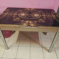 ميز طعام • بدون كراسي • للبيع