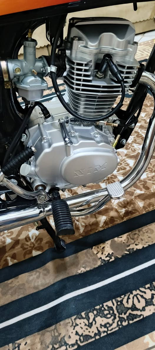 السلام عليكم نامه 3 احرف شاصي رفيع مديل 2027 صارلهه 10 ايام من طلعت من معرض باب الخان الدراجة مكفولة من الشخط☂️  سعرهه690 ☂️وبيهه مجال ولحد يكسر بحلال العالم دراجة بعدهه بلجيس 
الرقم:*********** بي اتصال وايظاً واستاب
مكان كربلاء الحر قرب مدينة الالعاب نوارس 🚩
