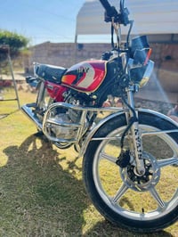 سيفان • موديل 2018 • محرك نضيف