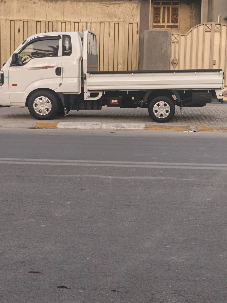 سلام عليكم كيه حمل البيع مكفولة كفاله عامه سياره جديده تخم تاير جديد تبريد شغال مكان سياره سماوه ***********
