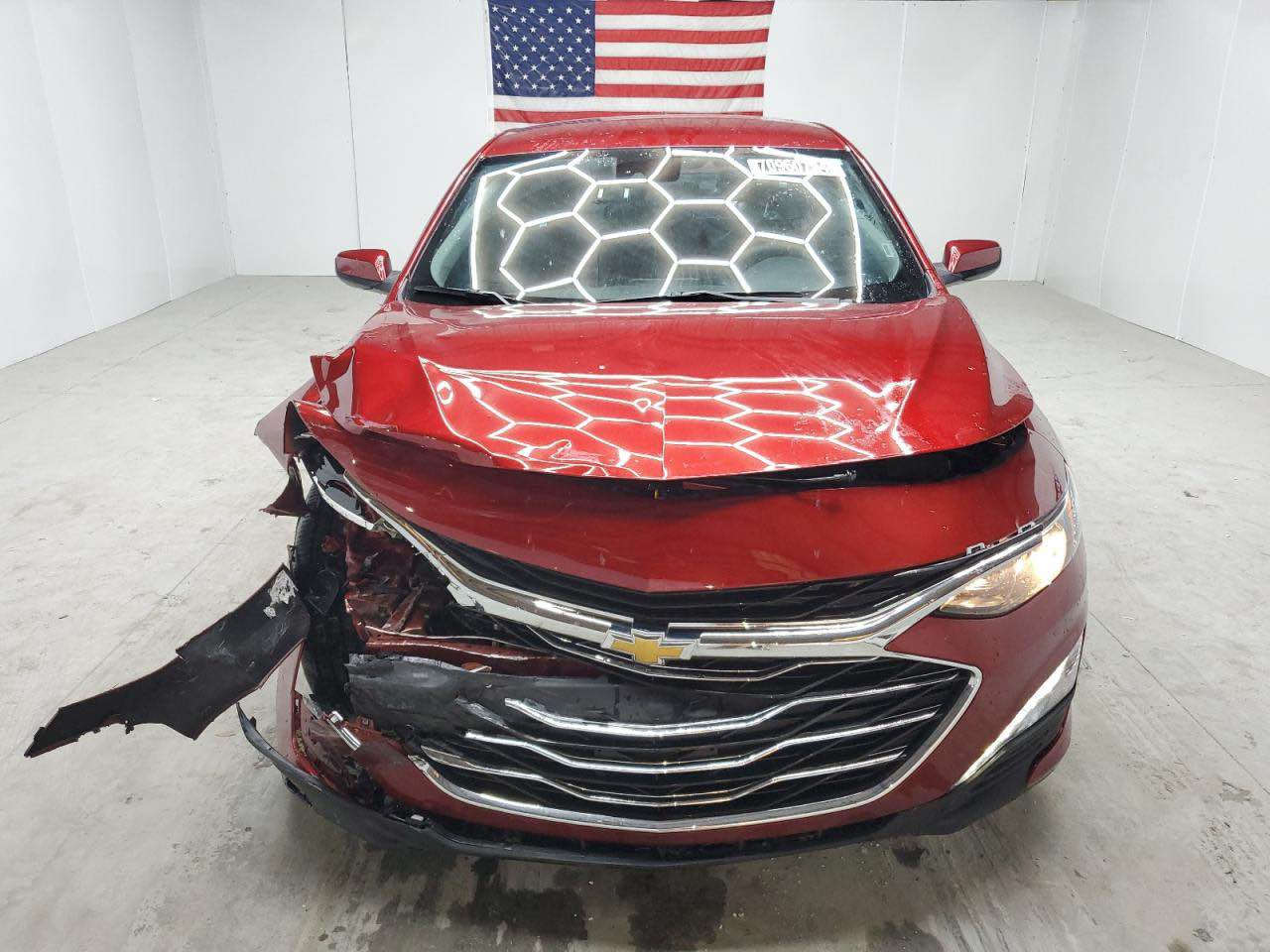 � للبيع شفروليه ماليبو 1LT موديل 2024

سيارة نظيفة جداً واستخدام شخصي، محافظة عليها بشكل ممتاز، ومناسبة للي يريد سيارة حديثة وبسعر مناسب.

🔹 الموديل: 2024

🔹 الفئة: 1LT

🔹 اللون: ماروني 

🔹 ماشية: 32 الف

🔹 الحالة العامة: ممتازة

📌 الملاحظات:

 • ضربة بالجاملغ الأمامي صبغ فقط وشويه بارد بالبنيد 

 

✨ السيارة نظيفة من الداخل والخارج، مكيفها بارد، مشيها ثابت، وما تحتاج أي شي.

💰 السعر المطلوب:143 

🔸 السعر قابل للتفاوض البسيط للجادين فقط

🔹رقم الموبايل :*********** 
 واتساب كربلاء, العراق
