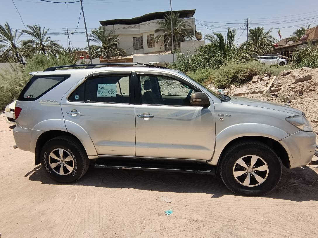 للبيع تويوتا فورجنر 2006 SR5
حجم المحرك V6 4000
مكينه وكير جدد فاصلين الوكير
رقم بصره أربع أرقام باسم أبوي 
احولك شوكت ماتريد 
حداديه حلوه تبريد قطعتين
بيها ضربه وبيها جراد القماره
البصره أبي الخصيب باب طويل 
السعر 110 وبيها مجال ابو الخصيب, البصرة


**إذا كنت صاحب هذا الإعلان وتريد حذفه لأي سبب، رجاءا أرسل رسالة إلى الدعم الفني**