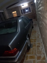 مرسيدس شبح • ١٩٩٢ • رقم بغداد