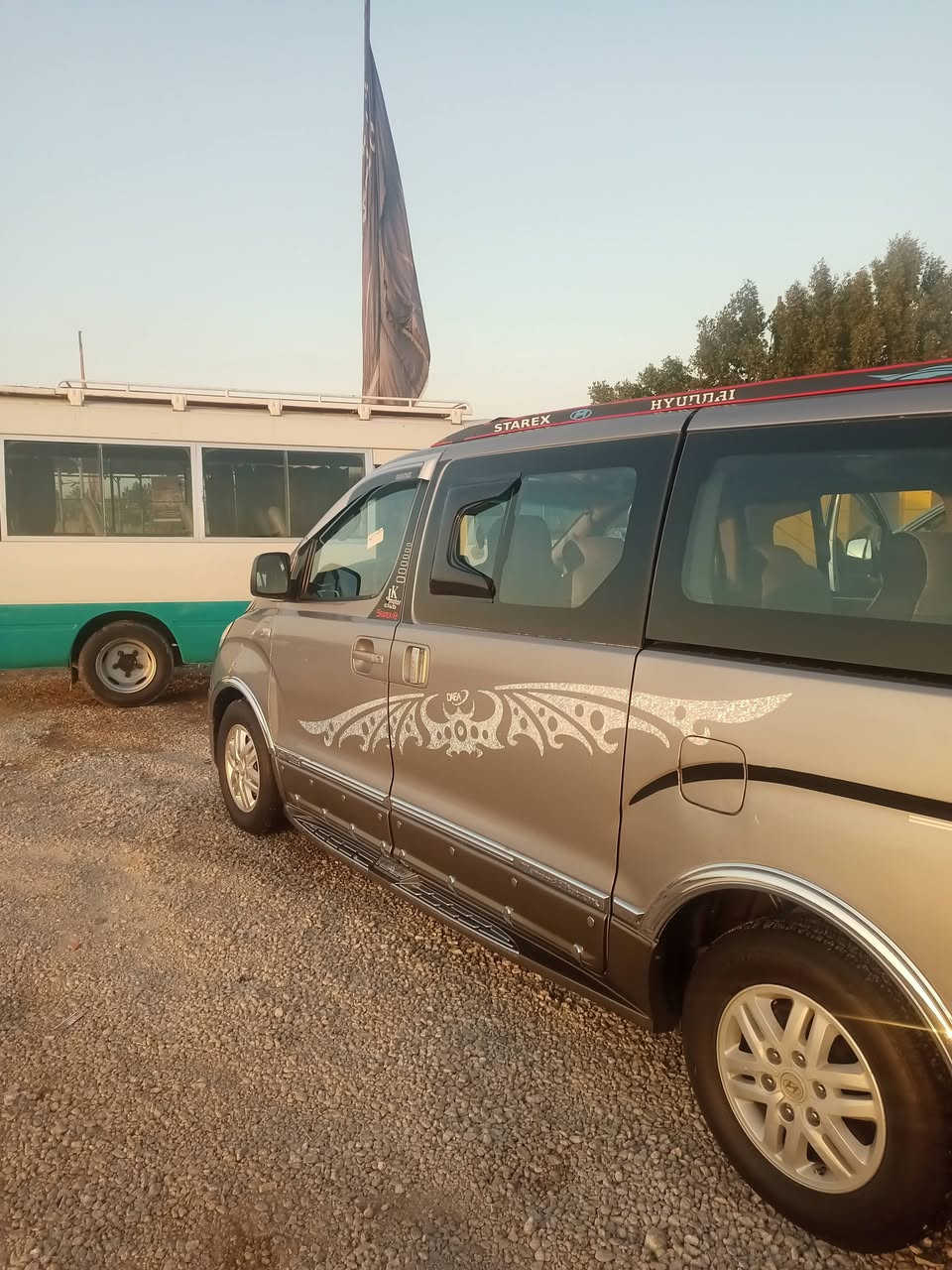 سلام عليكم للبيع 
ستاركس مسكر موديل 11اوتو ماتيك مكينه بلاديه قبق اسود جاهزه ماعايزه برغي بسمي مداور ثاني يوم للاستفسار الاتصال ***********
