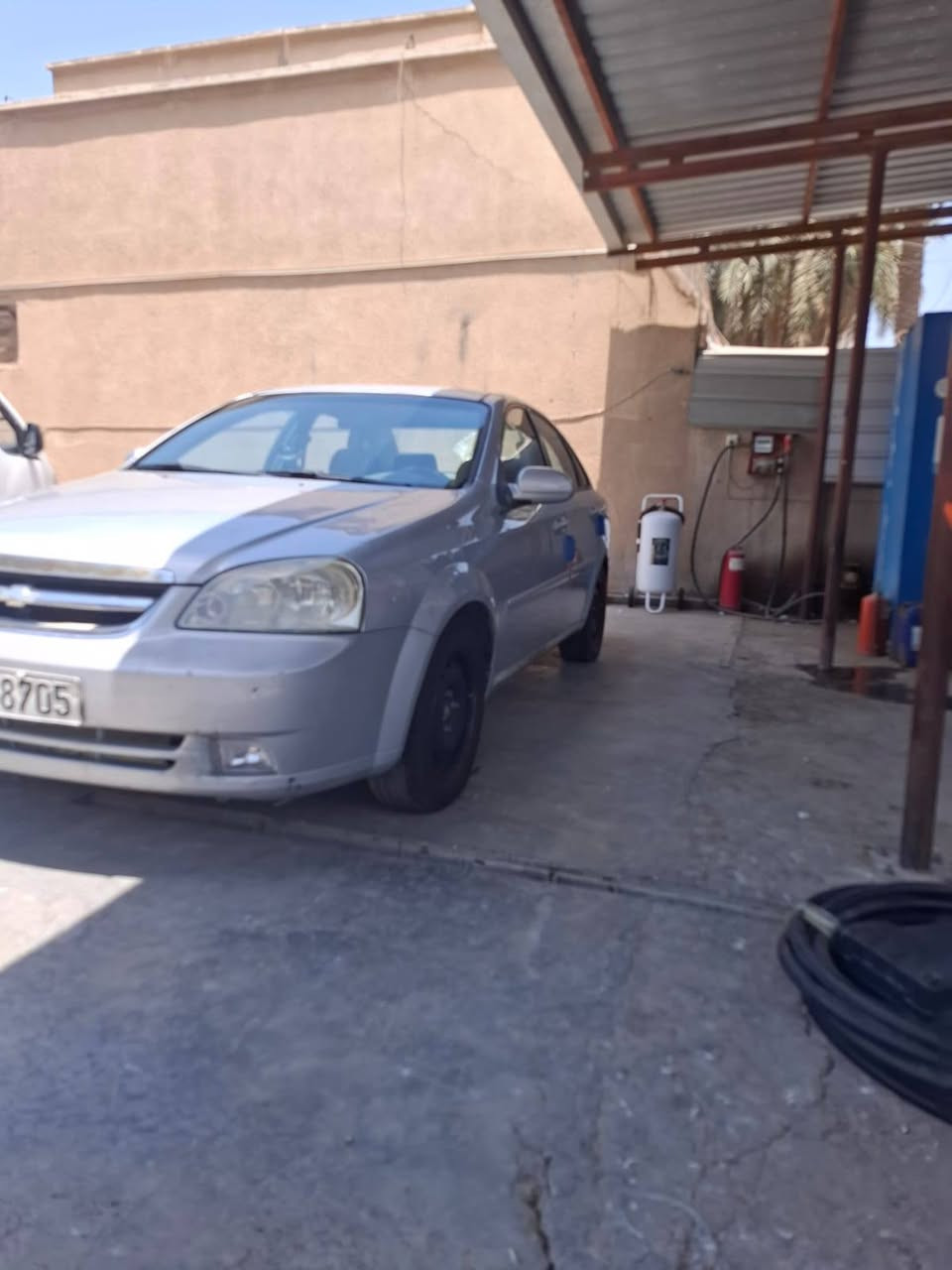 السلام عليكم عندي اوبترا للبيع كير عادي رقم سليمانية بيه طخه بل جاملغ الخلفي الحداديه الأمامي تعبانة مكاني بغداد الامين النواب السعر ٦٨ بيه مجال رقم التلفون *********** 
***********
