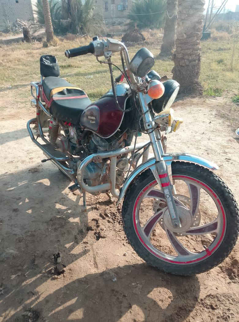 500 وبيها مجال حك الجيه 
***********
