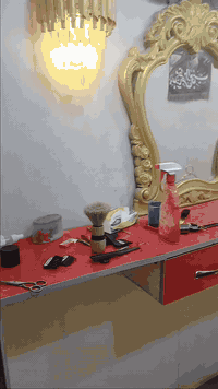 كرفان مستعمل للبيع 2×2 مع سبلت  الي يريده محل حلاقة يرهم يريدة بدون اغ...