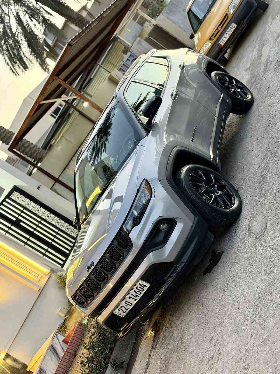 جيب كومباس 2024 وارد حادث فقط قبق جنطه مثل ما موضح بلصور رقم اربيل  هزه جديده تحويل ثاني يوم ماشيه حالياً 14 الف ماشيه فقط بلعراق 10 الف جديده بمعنى الكلمه بلكارتون محرك 4 سلندر 2000 تيربو السعر 150 وبيه مجال مكان السياره بغداد الاعظميه للاستفسار***********
