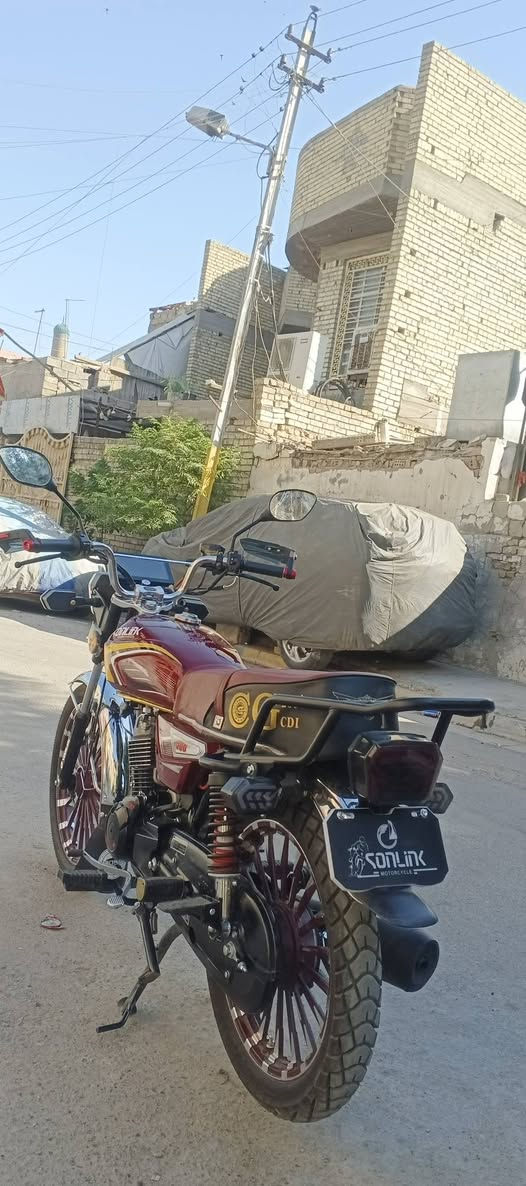 سلام عليكم ايراني ضاغطه وزنجيل موديل 25 دراجه كل نقص مابيه قبل شهر منزله وصل معرض أو اوراق مالاته الصليه،درجة جديده معنه كلمه اني منزله مليون أو 250 لف أو هسه عارضه مليون بيه مجال رقمي *********** واتساب بي ورصيد مكاني مدينه الصدر ❤️ لحد يراسل خاص مقفول
