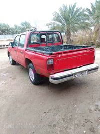 بيك اب 2001 دبل قماره احمر رقم بغداد انگليزي بسمي السعر 65. المكان بغد...