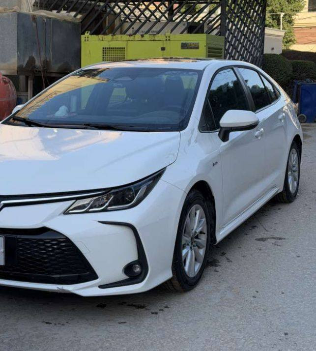 للبيع كورولا هايبرد 
موديل 2025 
ماشيه 250 كيلو 
وكاله مجانيه 
مكاني بصره 
رقم اربيل الجديد 
شراي اتصل على هذا الرقم ***********
