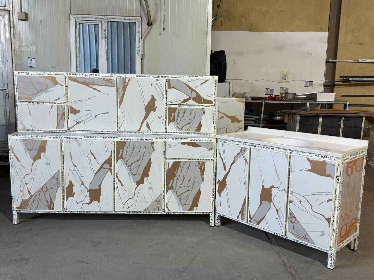 الوان جديده موديل جديد.....✌️

 المنيوم تفصال 

القياس 📏📐📏 
مترين ارضي وملحق ومتر وعشرين سنك مرمر


**إذا كنت صاحب هذا الإعلان وتريد حذفه لأي سبب، رجاءا أرسل رسالة إلى الدعم الفني**