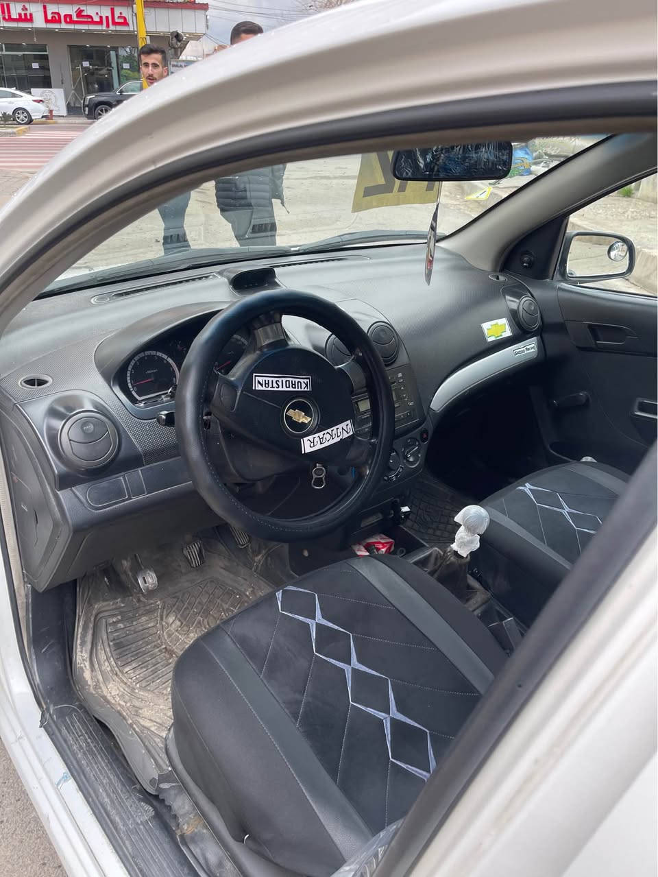 افيو موديل 2011
كير عادي مكينه كله بشرط السياره حلوه ومرتبه
اربع خمس قطع صبغ ابيع حزام صبغ 
تايرات جديد السياره كلش حلوه ومرتبه ونضيفه سعر58 مجال
***********
وتساب اكو همين دهوك, العراق
