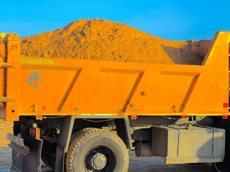 للبيع رمل السعر 150 شرط مقسول  كل مكانات نتصل*********** مكاني السماوه شرط لحمل
