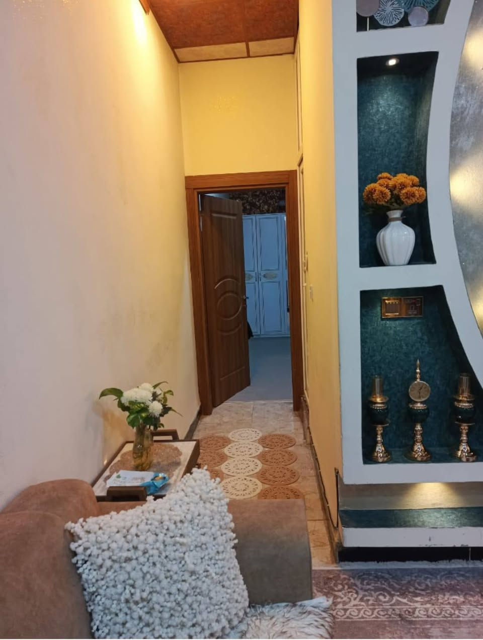 🏡 دار للبيع 🏡
📍 الموقع: حي الواسطي / خلف صيدلية الهدى
📍 خلف التجاري / سايدين مول حاج زياد
📐 المساحة: 100 متر مربع
📏 الواجهة: 5 متر
📞 للاستفسار وللمزيد من المعلومات:
***********
***********
✨ فرصة مناسبة للسكن وفي موقع مميز داخل حي الواسطي. 
#iraq #kirkuk #sanjakdar
