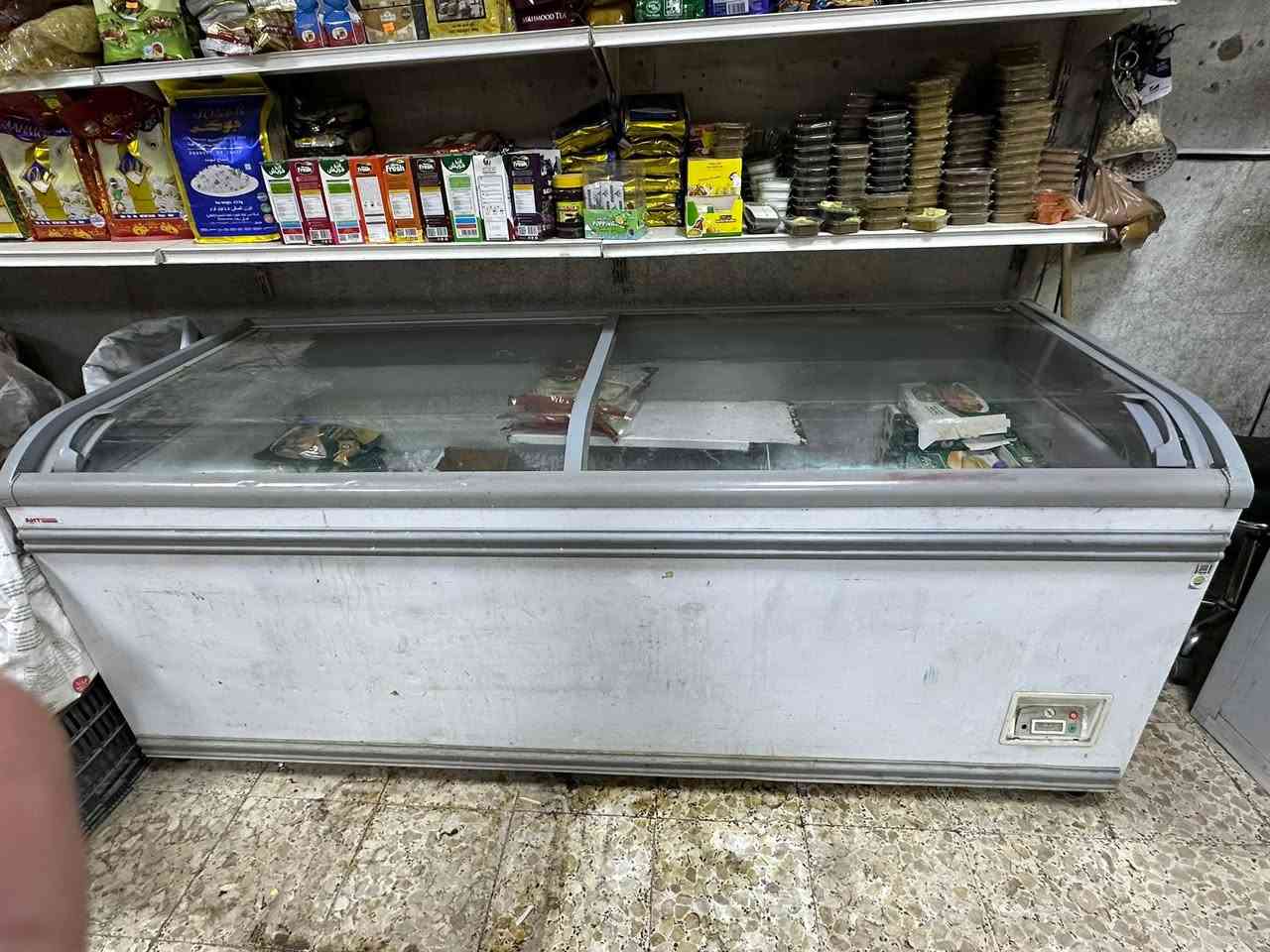 عارضه بطحيه للبيع العنوان بغداد الشعله السعر 950الف  الشراي يجي خاص


**إذا كنت صاحب هذا الإعلان وتريد حذفه لأي سبب، رجاءا أرسل رسالة إلى الدعم الفني**