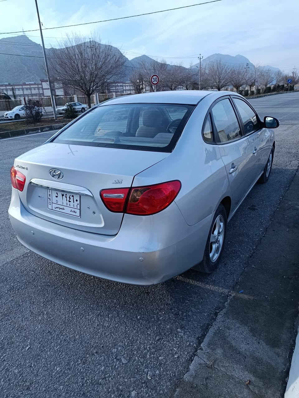 هۆندا ئاڤانتی2010 ئیکۆ...لایت لێزە.
براوەیە 🔪🔪🔪
مەکینە ١٦ ی دکشن بەرز 
لایت ڕەش و گێج وەنەوشە
فول فولی بێ سلاید 
کوشن هیتەر 
سوکان ڤۆلێۆم 
ئاوێنە شەفت و ئیشارەت
سەقفی بەشەرت بێ بۆیاخ 
تەبرید سارد و گەرم بەشەرت 
گیر و مەکینە بەشەرت
کارەبای بەشەرت  
ABSز 
جامی پێش و دوای هەلگیراوە
شوێن ...ڕانیە 
***********
ڤایبەر واتس ئاپ 
لەسەرە
