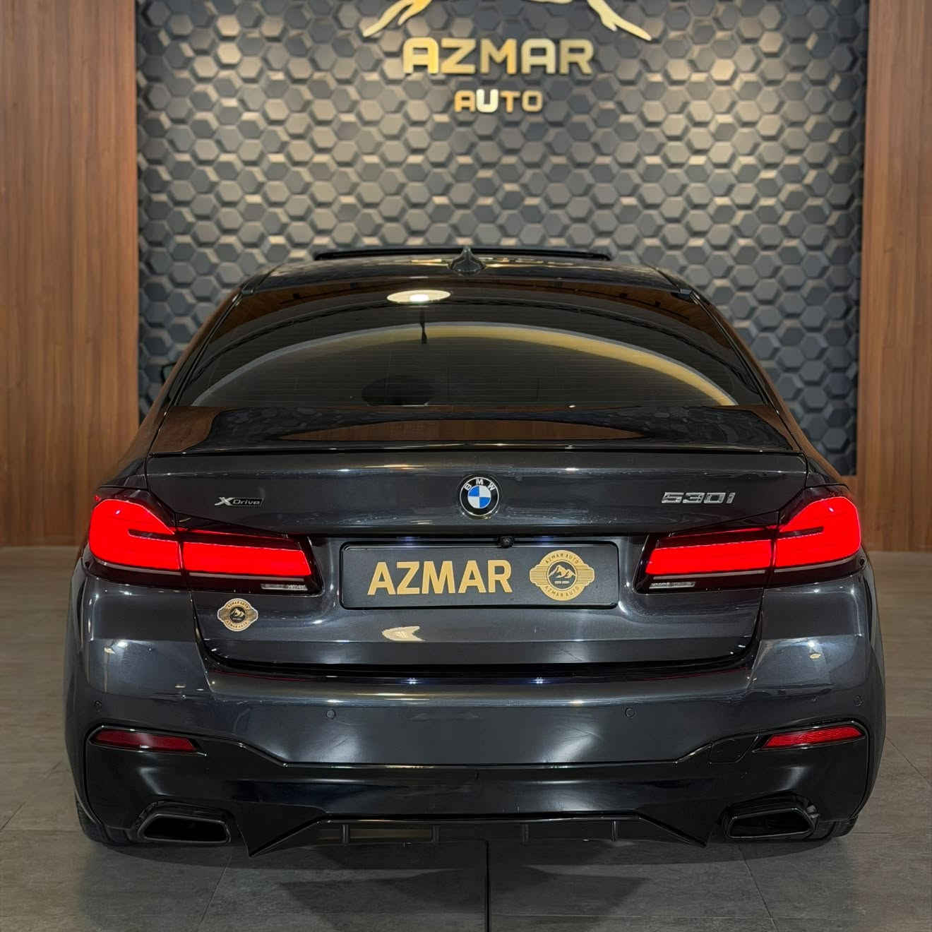 BMW 530i M Package  X Drive
ارخص سعر بكل العراق : 298$ ورقة قفل قفل💣💣
موديل 2021
ماشية ٦٠ الف

السيارة M Package و X Drive🔥
مواصفات السيارة فول الفول
بنوراما و داخل كريمي و كشنات تدفئة و كهربائي و ميموري و داتاشو و كامرات و حساسات و رادارات و انضمات قيادة بيها و تحديد سرعة و قيادة ذاتية و تحكم كامل ستيرن و اوتو هولد و انارات داخلية متعدد الالوان و سماعات Harman/ kardon و بعد هواية مواصفات متنذكر

السيارة بيها جاملغ امامي جهة السايق صبغ بدون دواخل بشرط
كير و محرك و كهربائيات كلها بشرط السيارة جاهز و ما يحتاج دينار مصرف
تحويل او وكالة ثاني يوم

سعر : ٢٩٨$ ورقة قفل قفل💣
للاستفسار : ***********
العنوان: السليمانية المعارض الجديدة شركة ازمر اوتو معرض رقم ٣٤
