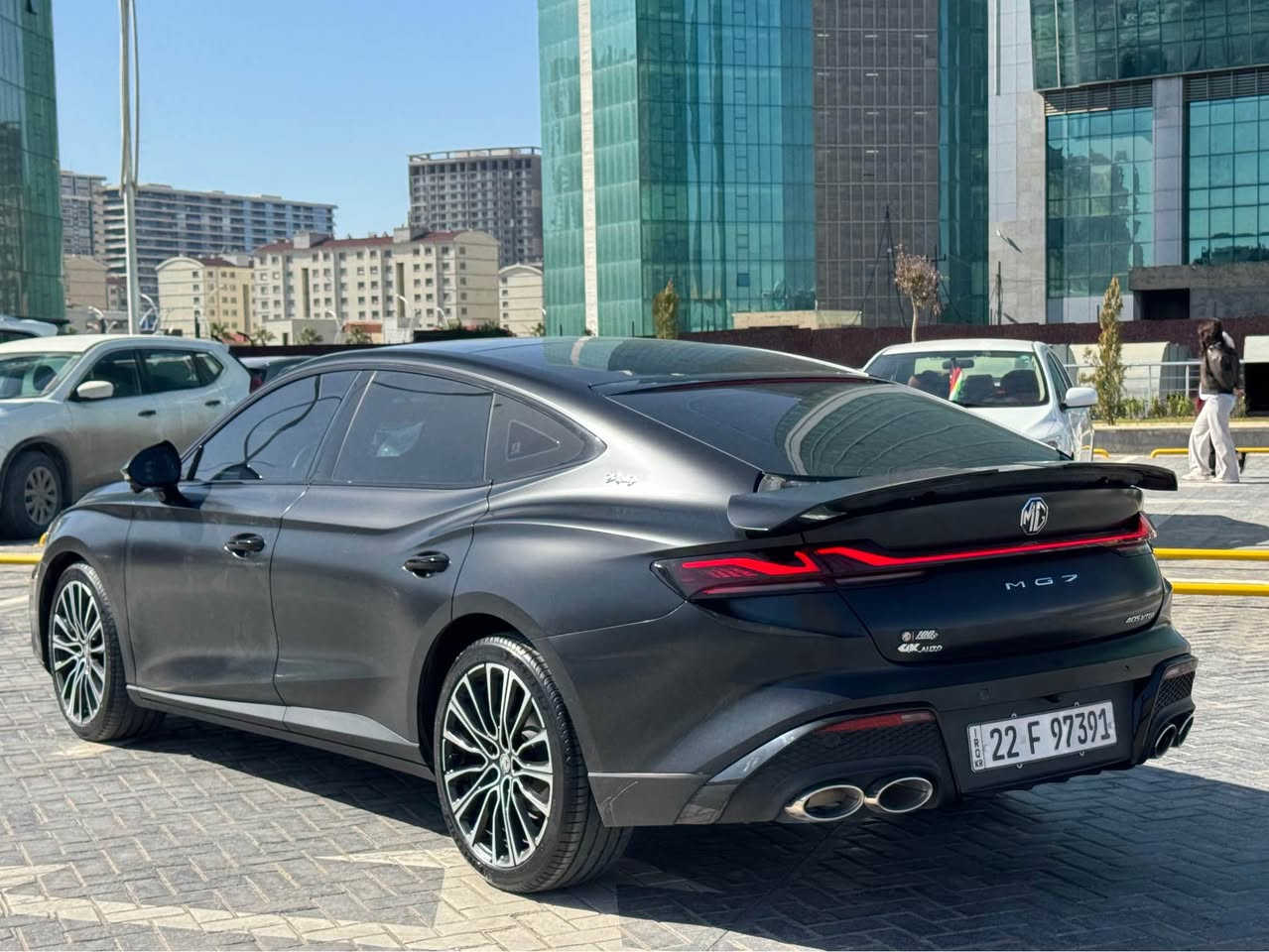 🚗 للبيع MG7 Lux 2.0T موديل 2024 – فل كامل
الممشى: 31 ألف كم
محرك 2.0 تيربو (261 حصان)
ناقل أوتوماتيك 9 سرعات
سقف بانوراما + جناح كهربائي
كاميرات 360 + رادار + مثبت سرعة ذكي
السيارة مكسية PPF مات كامل مع ضمان 10 سنوات
بيها موافقة رسمية للتضليل
وبيهة ضمان الوكاله ٥ سنوات

✔ بدون ضرر
✔ بدون ملاحظات

💰 السعر: 21,000$ (قابل للنقاش للجادين)

📞 *********** أربيل, العراق
