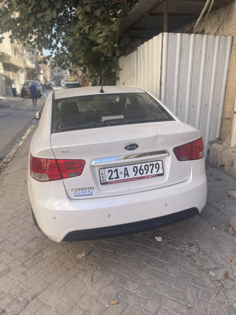 السلام عليكم كيا سيراتو 2011 سياره هزه جديد سنويه جديد مكان سيارة الاعظميه (***********)السعر 95 ورقه
