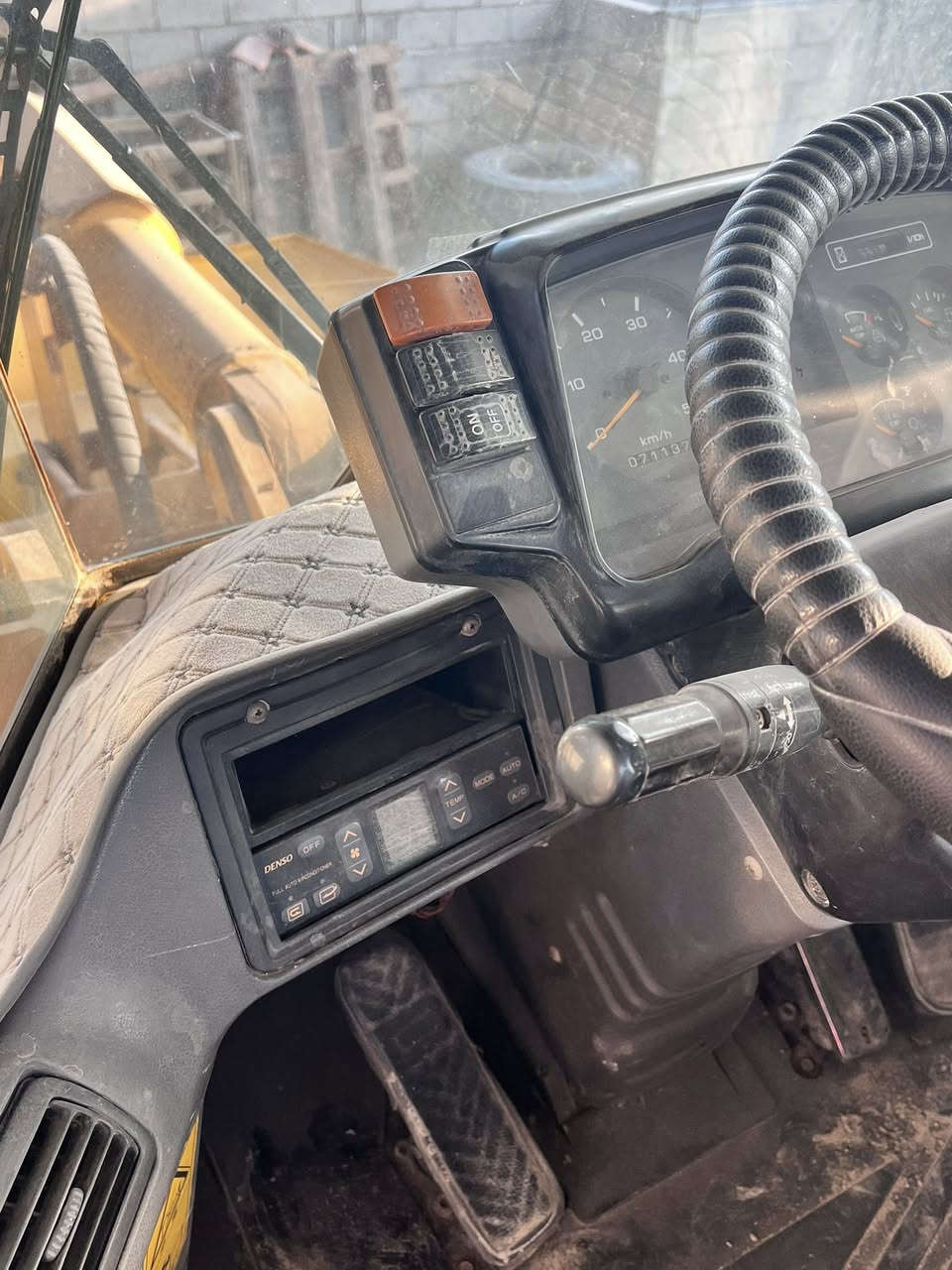 سلام عليكم ورحمة الله وبركاته البيع شغل65 كاوكسي موديل 2010.الستفسار اكثر انتصل عله غير متواجد     ***********.  العنوان بصره الزبير
