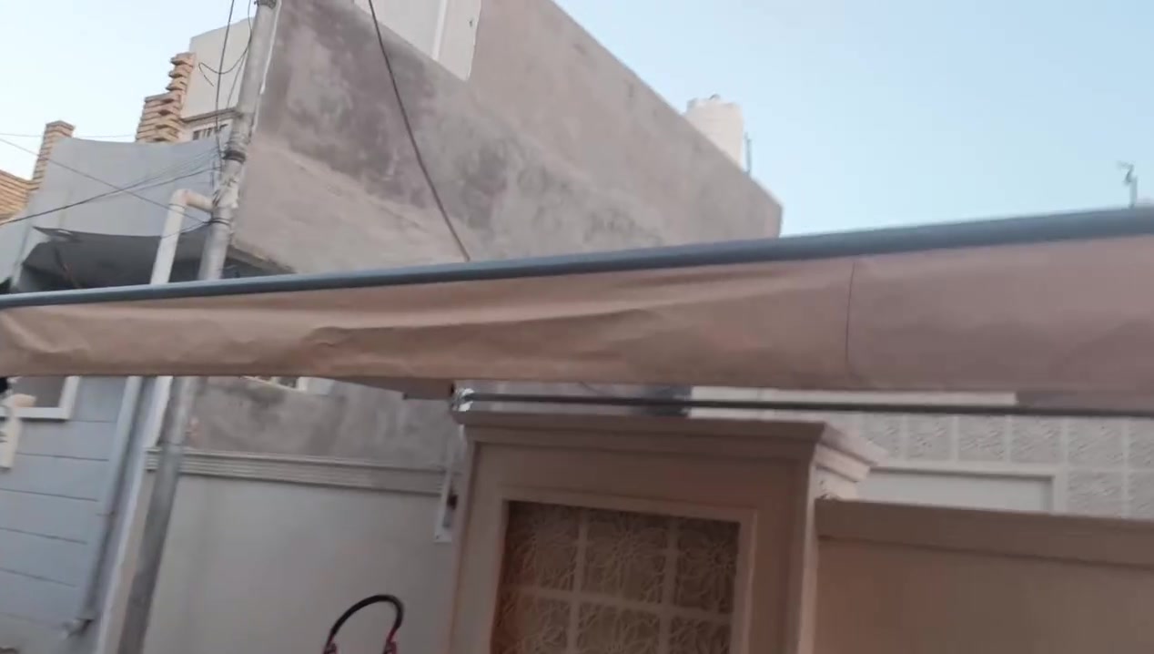 كرار الحداد ،،لعمل المضلات المتحركة والثانيه
***********,
