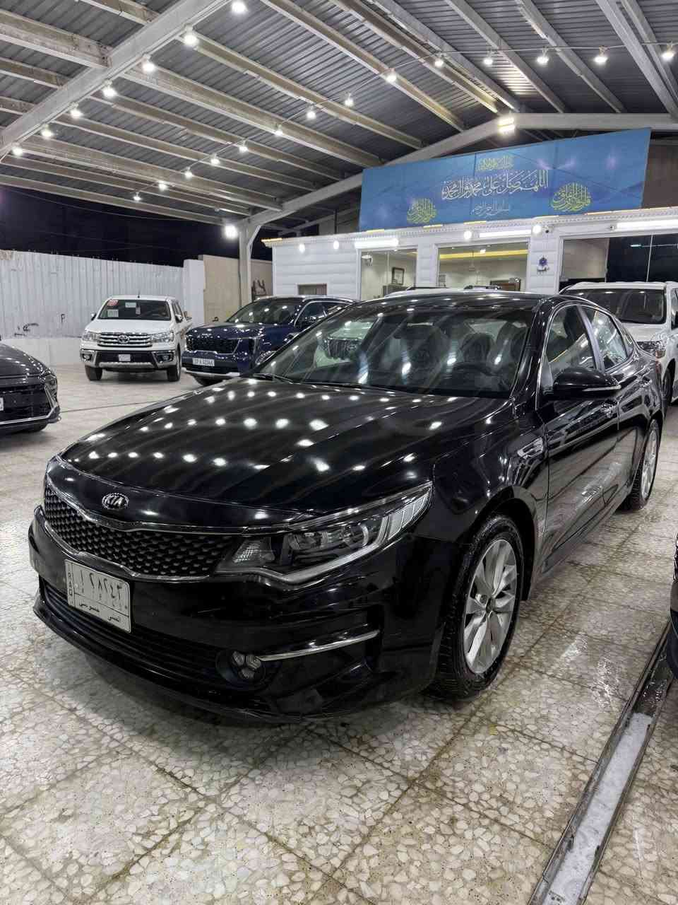 السلام عليكم كيا اوبتما 2016 فقط بنيد ايرباك دشبول السياره جاهزه مكينه شاديلها جديده سونارها موجود بالمنشور السياره ماشيه 128 جاهزه من كلشي دهن باتري جديد السياره جاهزه من كلشي ماتصرف عليها الف مثنى حره بأسمي مداور مباشر 
السعر 125 
مكانها السماوه مركز 
***********
