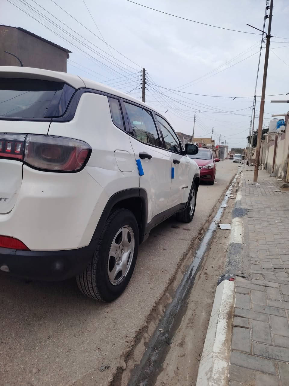 جيب كومباس طراز ٢٠محرك وكير مكفول تدفئه تبريد بصمه السعر ١٢٠ مراسلة صاحبها اوالاتصال على الرقم *********** انا مكلف بنشر
