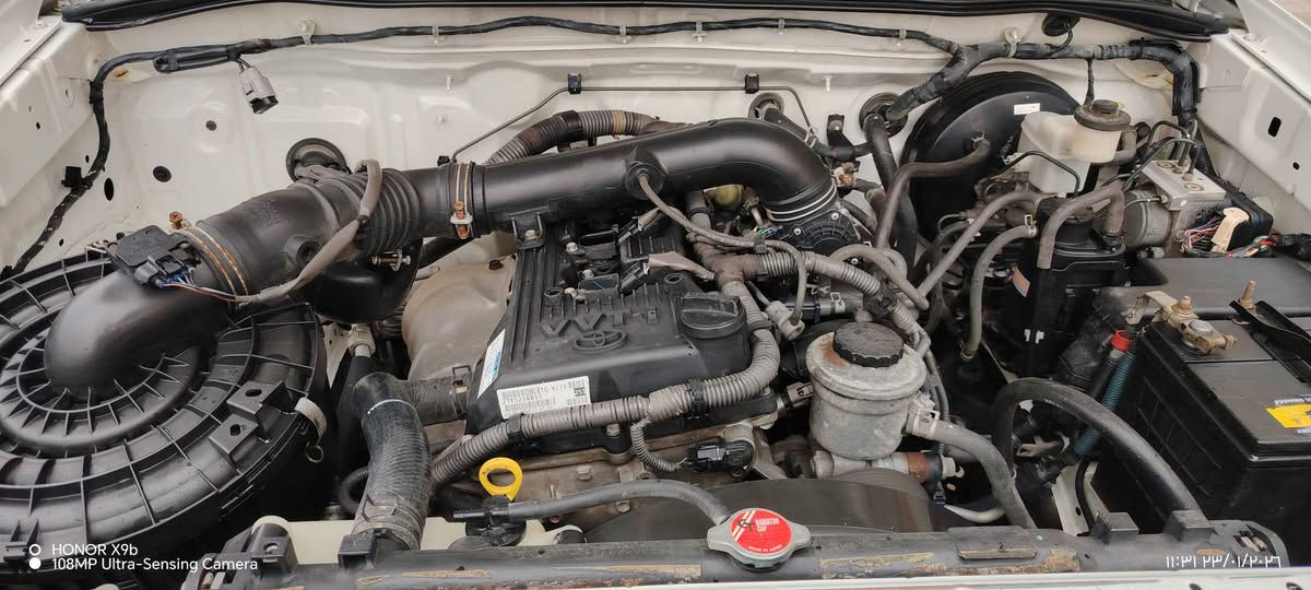 يالله سلام عليكم ورحمه الله وبركاته
هايلوكس فلاونزه. للبيع
موديل 2013
كير عادي 
شاصي 19
مكفوله ماعده الي مشر بالصوره
محرك علئ البلاد مامفتوح بيه بدايه تنقيص
رقم ميسان انكليزي 
سنويه الل 30
سياره حلوه وجاهزه مال جناي 
السعر 172
مكانه البصره المدينه 
***********
