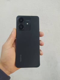 ريلمي نوت ٦٠x • ١٢٨ • ٨+٤