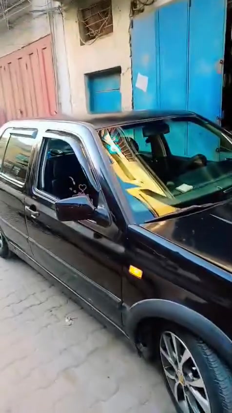 سلام عليكم كولف موديل ٩٥ كير محرك تبريد كشرها نضيف دواخل نضيفه سعر ٤٠ شراي يتصل ***********

