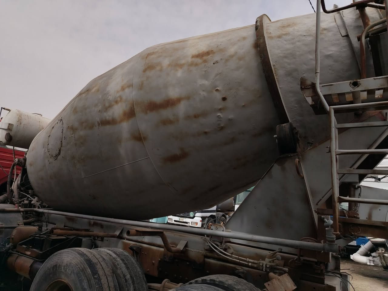 جدر ٩ متر نضيف
***********
