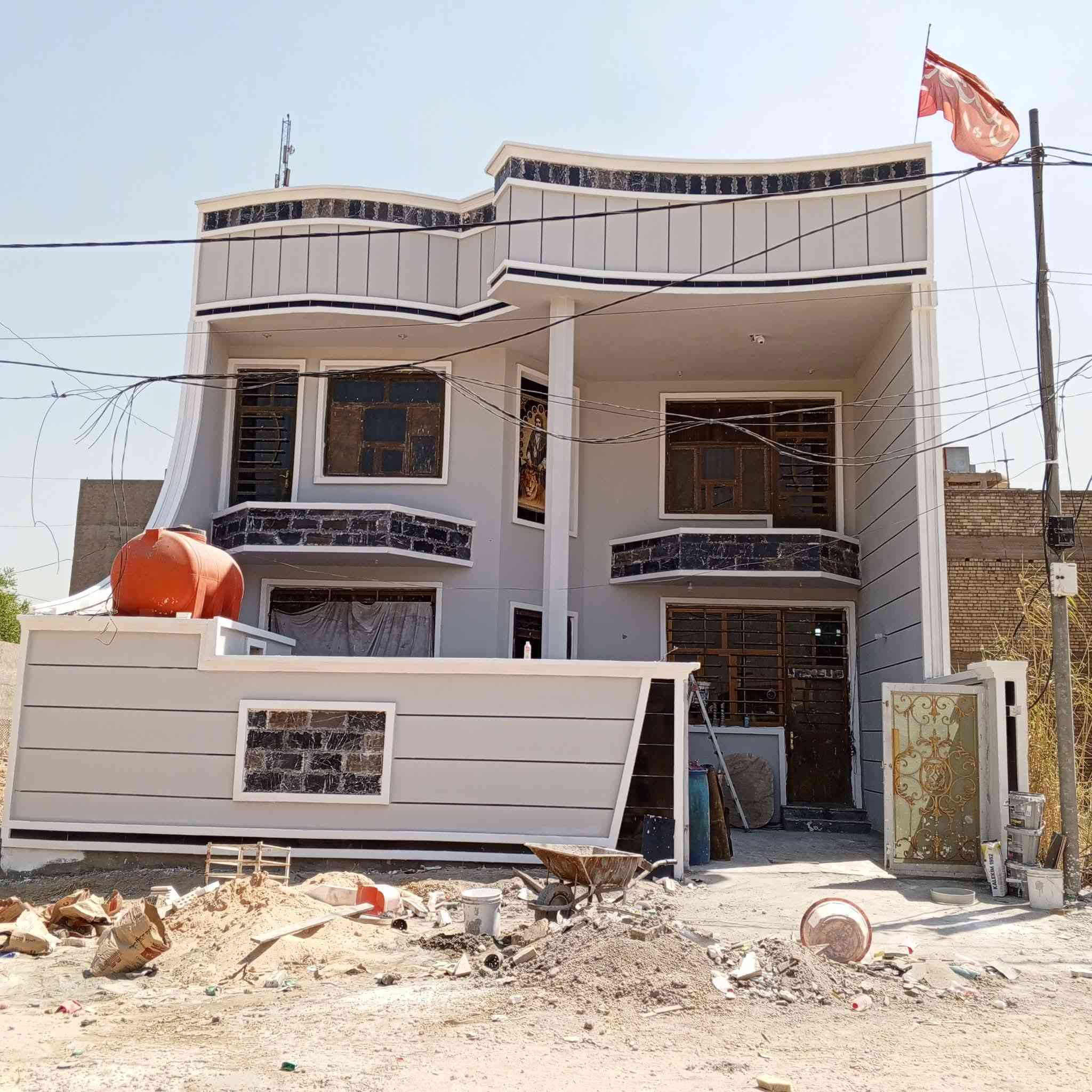 صباغ متفرغ حاليا لكافه الاصباغ والديكورات والواجهات بغداد الدوره نعمل كافه بغداد
*********** اتصال
*********** واتساب
