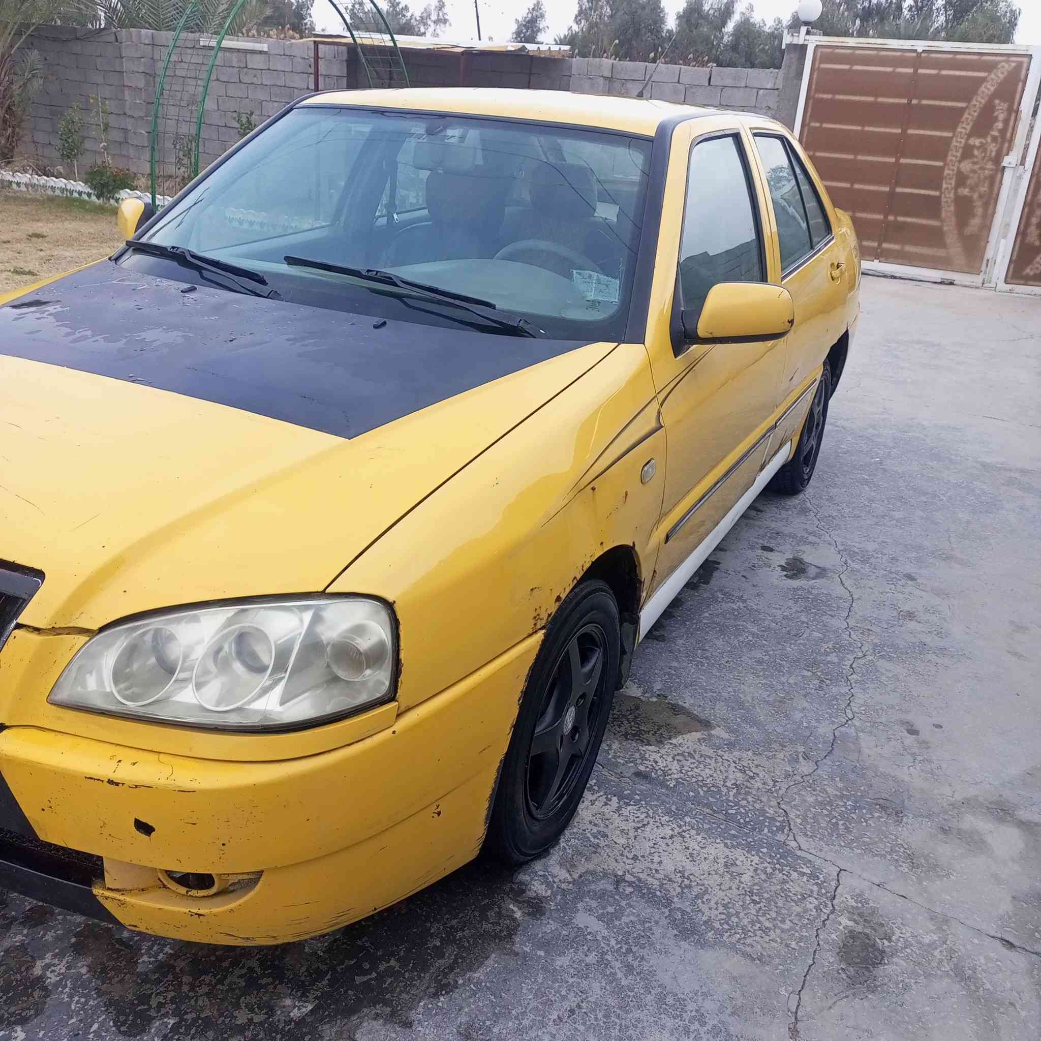 السلام عليكم ورحمه الله وبركاته شيري كوين البيع 
موديل 2010رقم الماني بغداد سنويه 2024 
ابو السنويه متوفي بس عندي مسمسكاته واندله 
مكينه وكير خير من الله السياره على موضع الشركه 
يعني لا ضربه ولا صبغ السياره خير من الله 
كهربايئات كلها شغاله تخم تاي جديد باتري جديد 
تبريد منضومه كامله بس غاز ترايك وين متريد 
مكاني بابل الحصوه السعر 19وبيها مجال 
***********السياره مال شغل على باب الله
