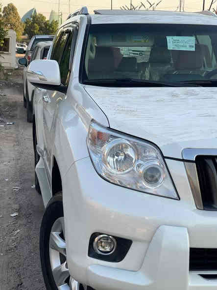 السلام عليكم
للبيع برادو موديلها ٢٠١٣  كويتيه ام العلام
 الذهبيه السياره كفاله عامه من كلشي 
ماشيه ٦٨ الف حقيقي 
سته سلندر محرك ٤٠٠٠ برغي ما مفتوح بيهه
ع وضع شركه 
مواصفات معروفه
بصمه تشغيل ابواب 
فتحه سقف جلد وكشنات كهرباء
فورويل دفع رباعي
دبل تانكي اسبير تعليك 
مكاني بغداد
مري شفط كامرة حساس خلفي 
الشراي يتصل ع رقم

***********
