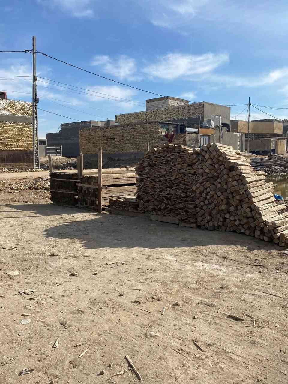 قالب للبيع روسي يدك 120متر  نظيف  6 مكاعب ونص  عنوان حله  ***********
