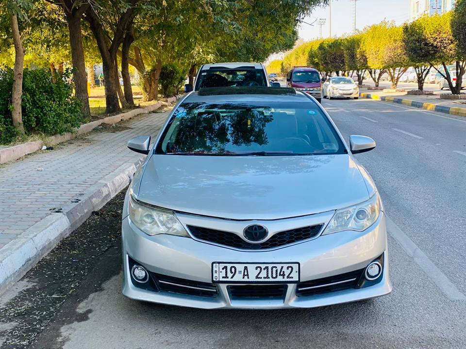 كامري مديل 2012امري حادث جاملغ وبنيد وجاملغ كلير والباقي مكفوله كفاله عامه السعر 118سياره جديده وجاهزه حداديه تخم تاير محرك وكير مكفولات محرك 2500المرغوب فول مواصفات فتحه شاشه داخل جلد حساسات خلفيه كشنات كهربائي منضومه زينون رقم كربلاء دولي للأستفسار *********** 
مكان السياره كربلاء كربلاء, العراق
