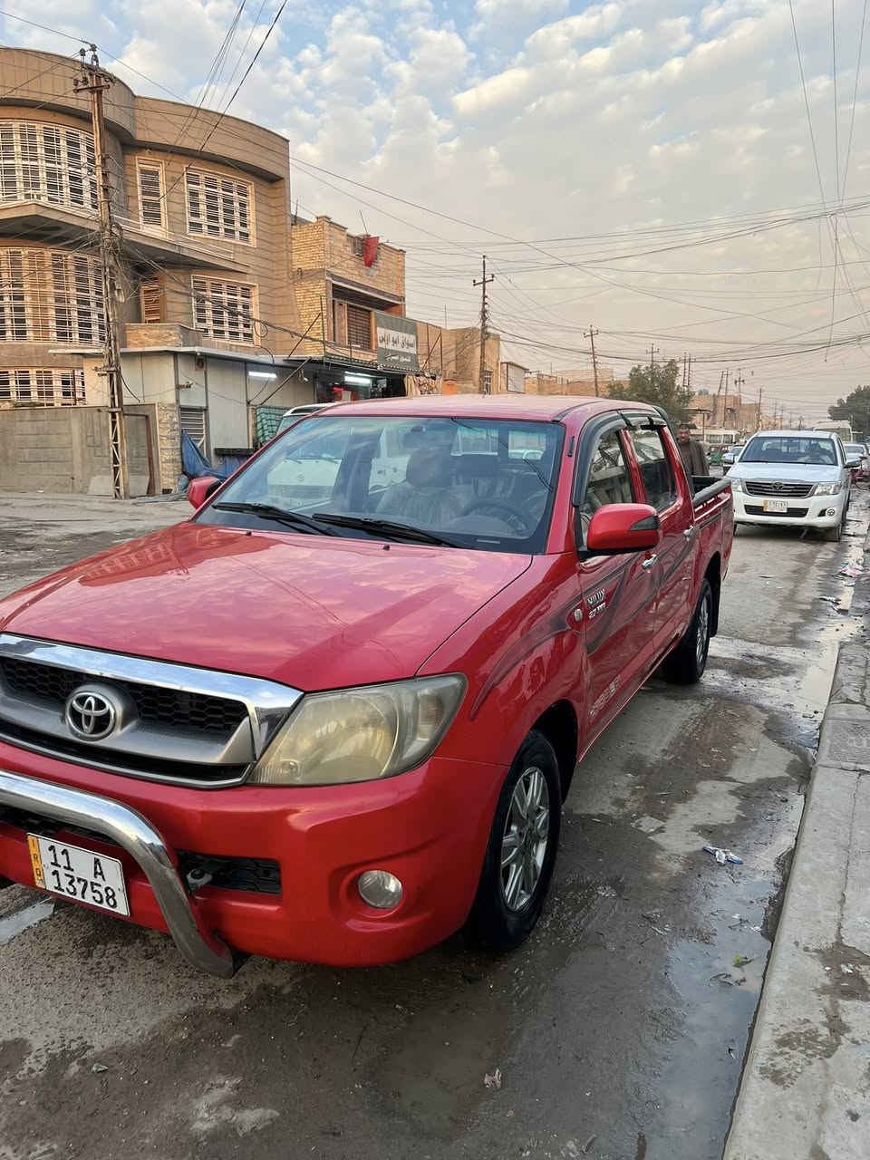 بيكم للبيع تيوتا هايلوكس موديل 2010 رقم بغداد إنكليزي كير اوتماتيك مكان بغداد  سعر  170 ورقه هاتف ***********
