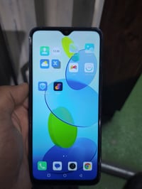 انفنكس سمارت ٦ • ٦٤ • شاشة مبدلة